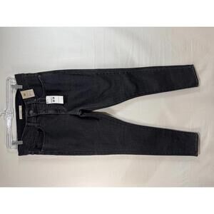 Levi 311 Shaping Skinny Black NWT 30x30 (10 short)
